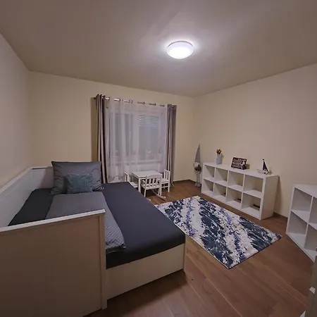Apartman Fonyod 펜션 *